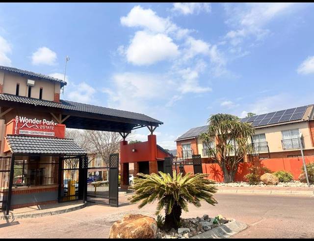 2 BEDROOM APARTMENT FOR SALE IN KARENPARK